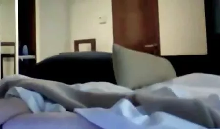قفل شده توسط یک معشوقه داستانهای شهوتناک غالب