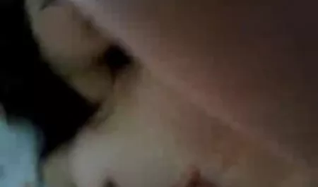 بلوند به سختی قانونی با جوانان کوچک باعث می شود بیدمشک کلیپ سکسی شهوتناک تراشیده او خورده شود