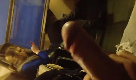 Ebony MILF Nyomi Banxxx زیر داستان تصویری شهوتناک کلیک دیک بزرگ سفید