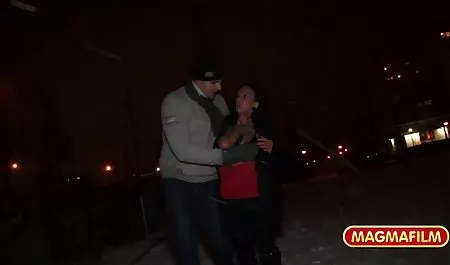 مادر بالغ ، پورنو را امتحان می کند داستان سکسی سایت شهوتناک تا آب میوه هایش جاری شود